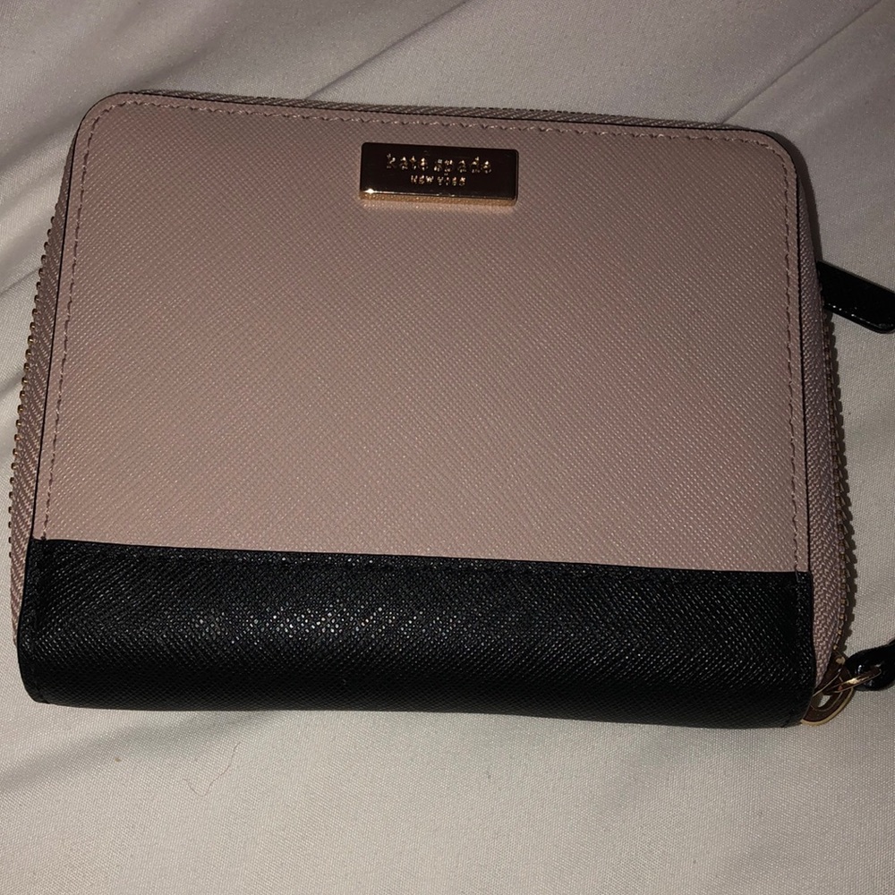 NWOT Kate Spade wallet